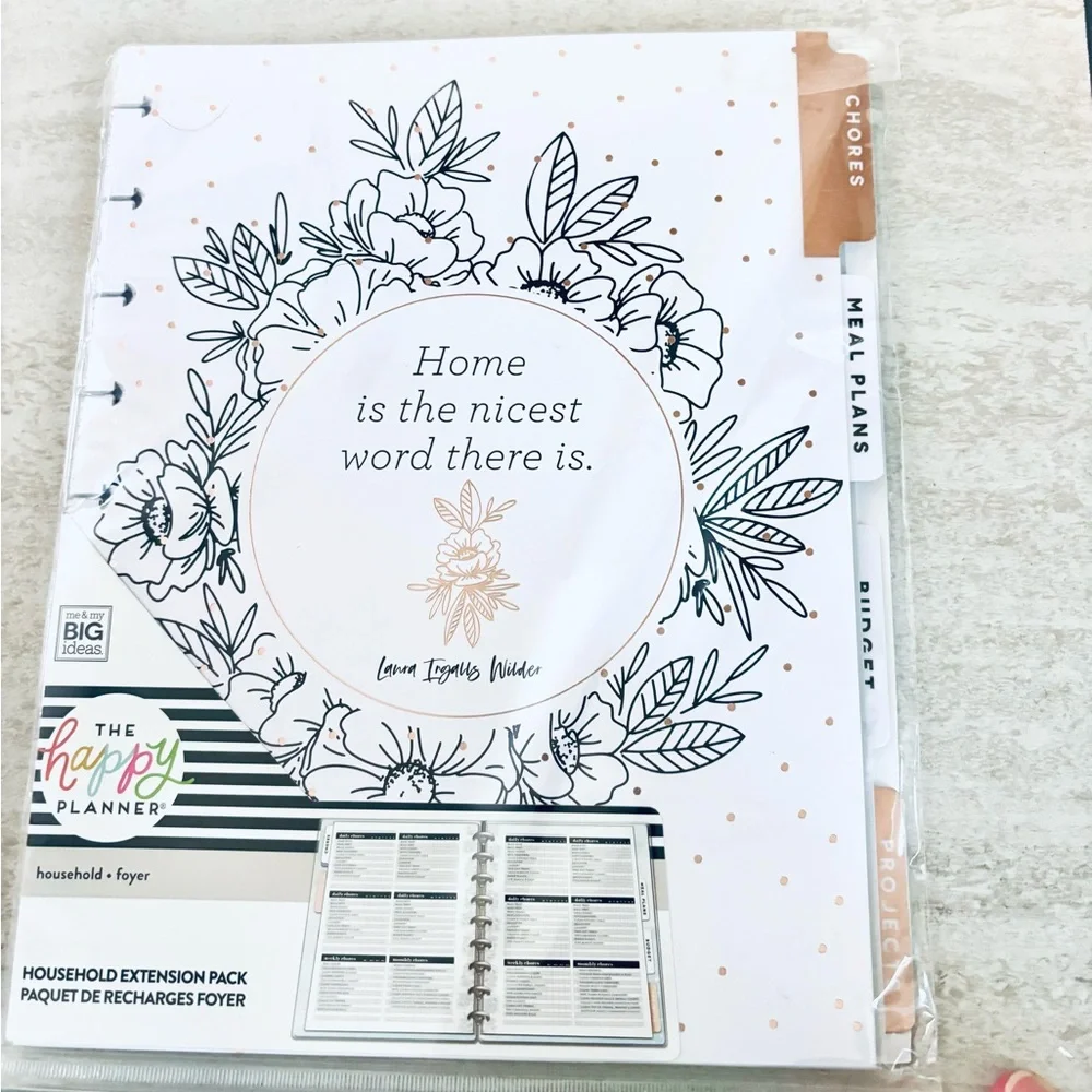 ❗️The Happy Planner Household Extension Pack with Black and White Floral Design